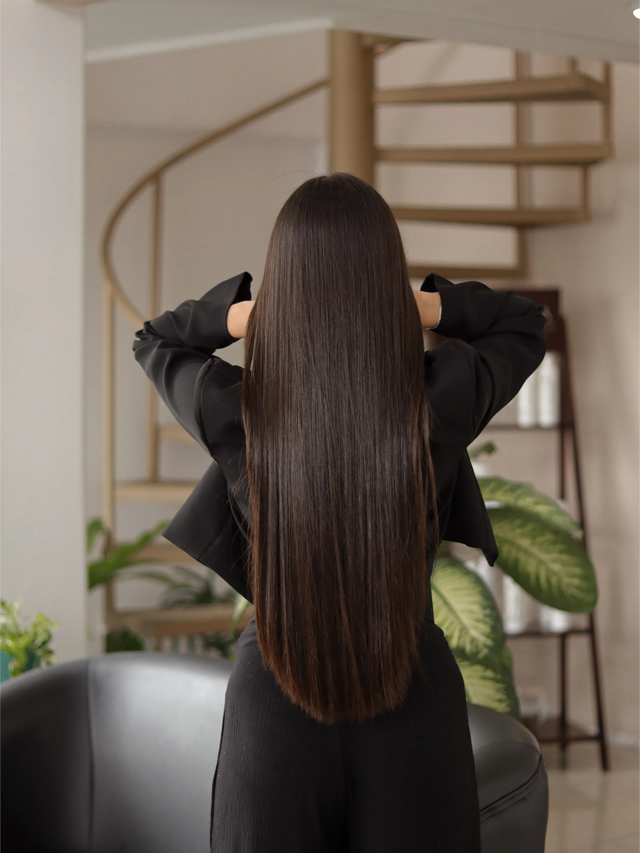 Cabello sedoso y luminoso en Venus Centro de Belleza